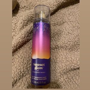 🌻2 for 20🌻 Bath and body works “Sunset glow”